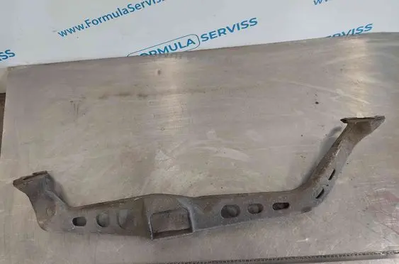 Audi A4 S4 B8 8K Engine mounting bracket 8K0199521C