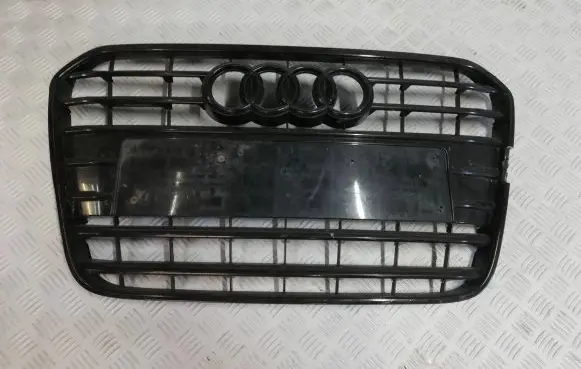 Audi A5 8T 8F Front bumper upper radiator grill 8T0853651G 8T0853651H