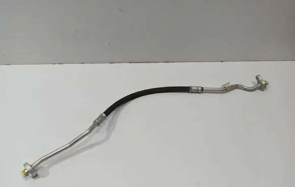 Volvo XC60 Air conditioning (A/C) pipe/hose 