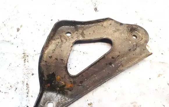 Chevrolet Captiva Engine mounting bracket