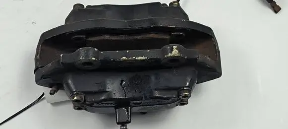 Maserati Quattroporte Front Brake Caliper Pad/Carrier 
