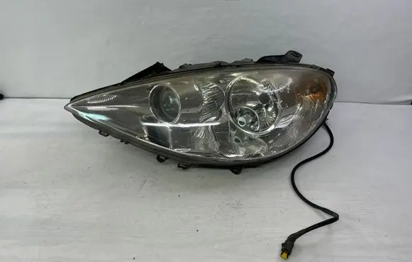 Peugeot 807 Headlight/headlamp