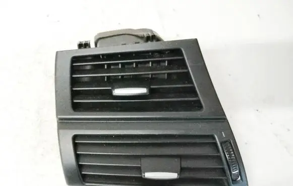 Dash center air vent grill