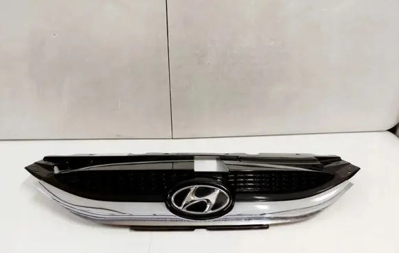 Hyundai ix35 Front bumper upper radiator grill 86351-2Y000