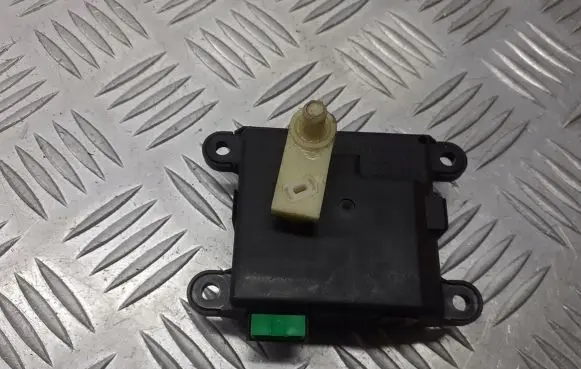 Honda Civic Air flap motor/actuator 2S980-30820