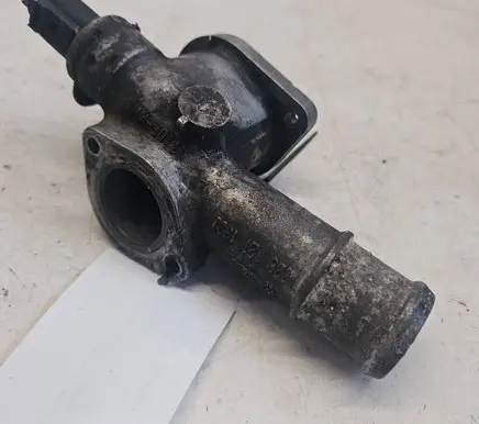Ford Galaxy Engine coolant pipe/hose 038121133J
