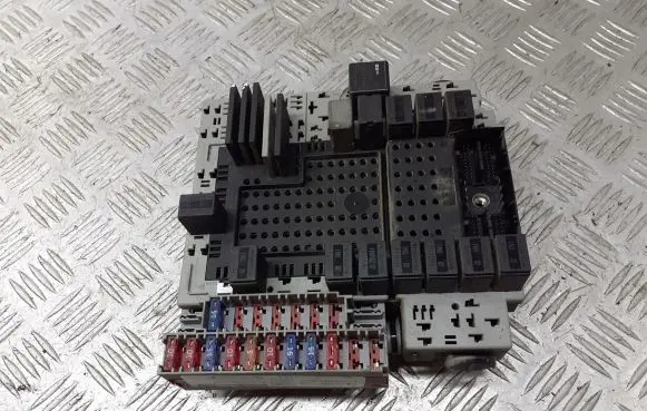 Volvo V70 Voice control module 8651547