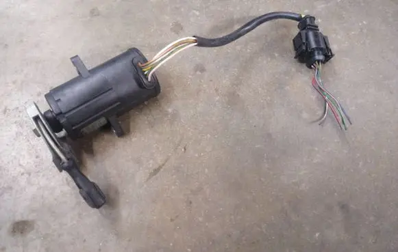 Volkswagen Sharan Accelerator throttle pedal 7M0907469A 0205001044
