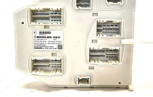 Mercedes-Benz EQA Comfort/convenience module A2479001317