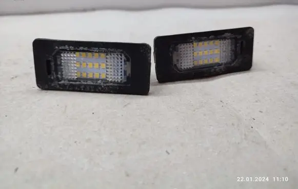 BMW X6 E71 Number plate light