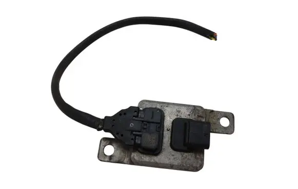 Volkswagen Amarok Lambda probe sensor 4M0907807B 5WK97223