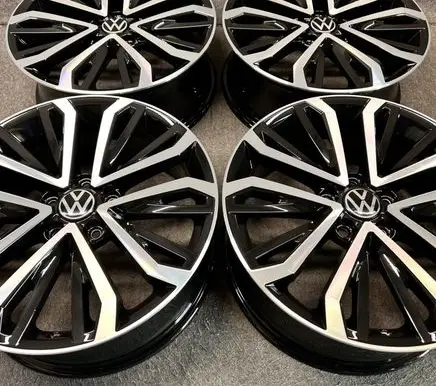 Volkswagen T-Roc R18 alloy rim 2GA601025E