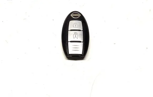 Nissan Qashqai Ignition key/card 2012DJ6167