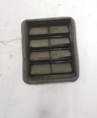 Jeep Cherokee Quarter panel pressure vent 