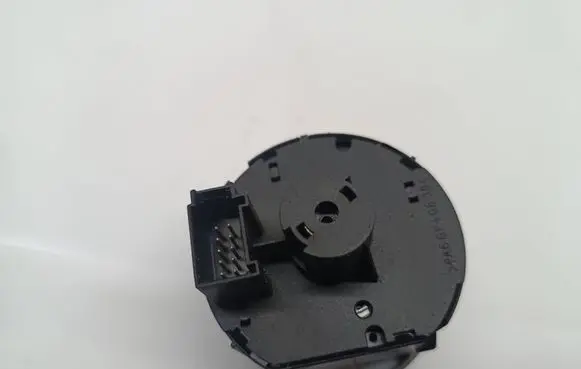 Volkswagen Golf V Light switch 1K0941431N