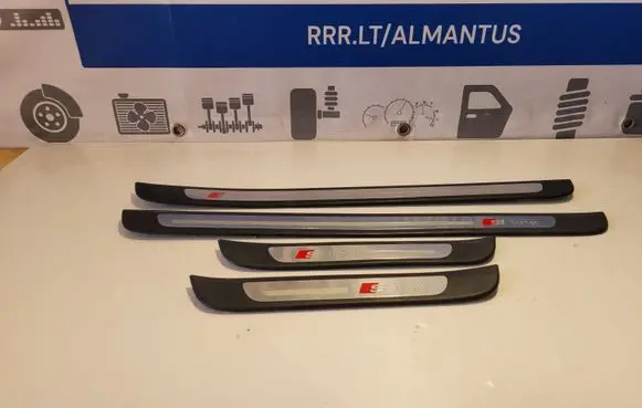 Audi A6 C7 sill trim set (inner) 4G0853375