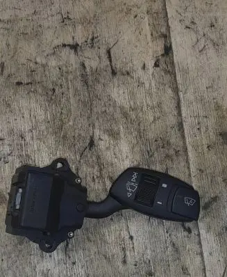 BMW 5 E60 E61 Wiper control stalk 6924106 01206100