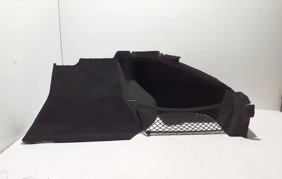 Trunk/boot side trim panel