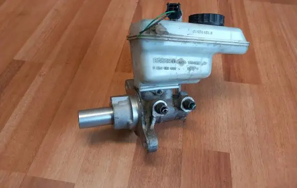Renault Laguna III Master brake cylinder 0204051440 0204Y21951 181650