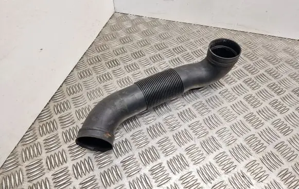 Opel Signum Air intake duct part 9231937