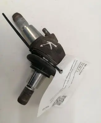 Mercedes-Benz E W212 Front ball joint PP221331053