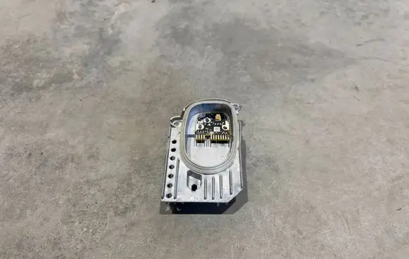 BMW X3 G01 LED ballast control module 6002TZ0394R