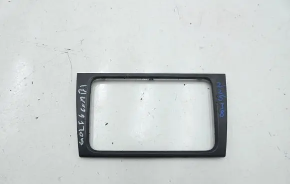 Volkswagen Golf VI Radio/GPS head unit trim 5K0858063F