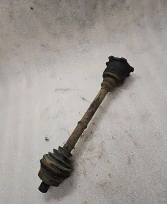 Audi A8 S8 D2 4D Front driveshaft
