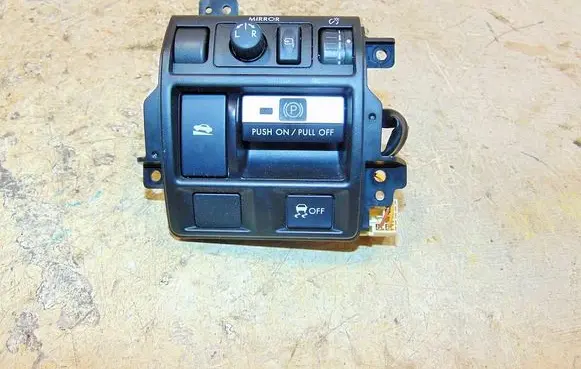 Subaru Legacy A set of switches 83322AJ010 83061AJ000 83201AJ030