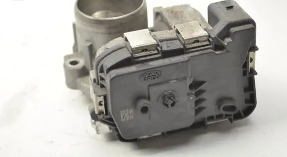 Skoda Fabia Mk3 (NJ) Electric throttle body valve 04C133062C