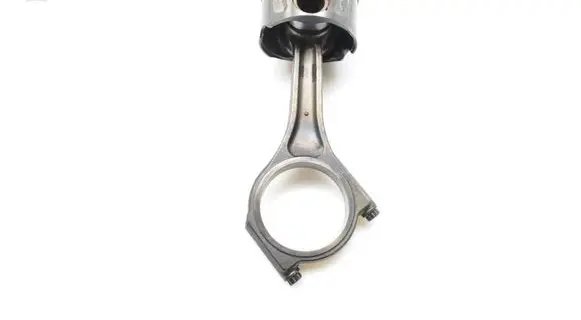Land Rover Range Rover Sport L494 Piston with connecting rod