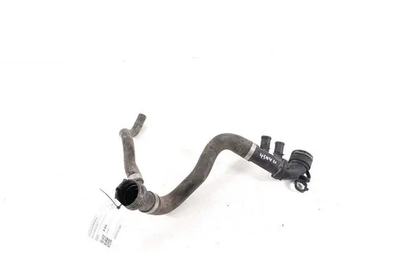 Volvo XC40 Engine coolant pipe/hose 32222096