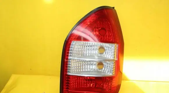 Opel Zafira A Rear bumper light 