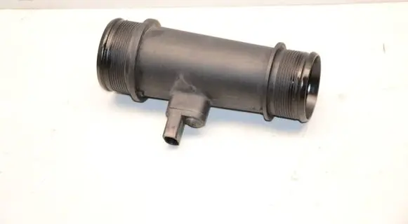 Audi Q7 4M Intercooler hose/pipe 4M0145683A 10928