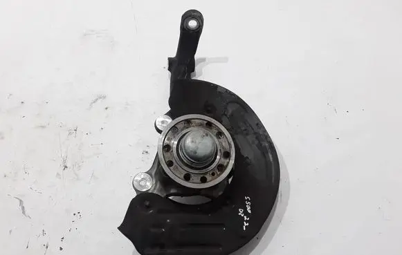 Mercedes-Benz S W223 Front wheel hub A2233323200