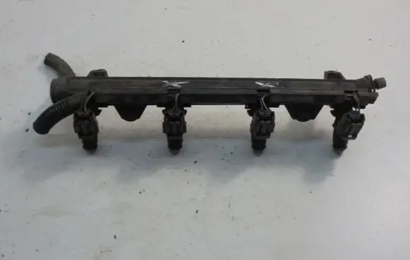 Seat Ibiza III (6L) Fuel injector 036133320