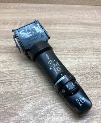 Mitsubishi L200 Wiper control stalk E532016