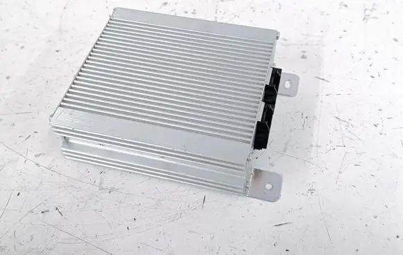 Ford C-MAX II Sound amplifier DM5T14F509AG