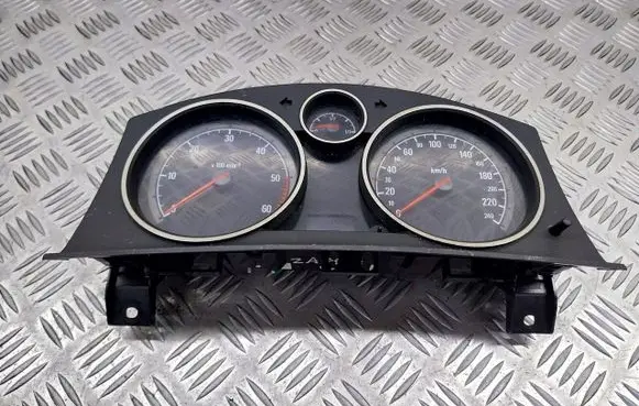 Opel Zafira B Tachometer 13267536