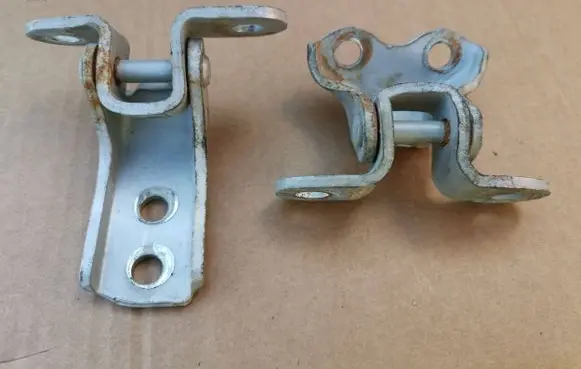 Toyota Corolla Verso E121 Front door hinge set 