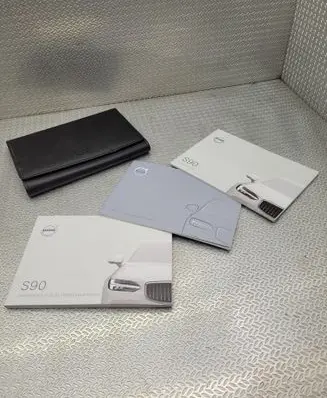Volvo S90, V90 User manual 