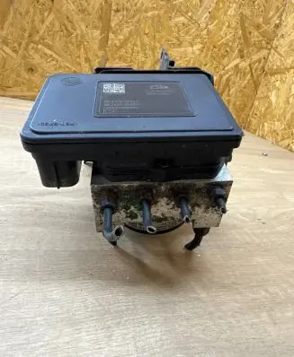 Nissan Note (E12) ABS Pump 06262132321 28515621003 06210969333