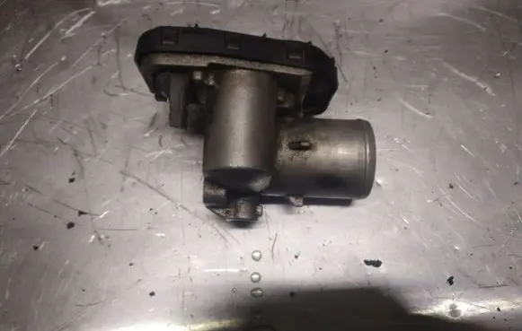 Renault Scenic II - Grand scenic II Throttle valve 8200302798D