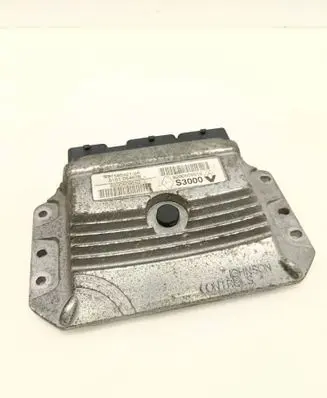 Renault Scenic II - Grand scenic II Engine control unit/module 8200509516 215854212A 8200509552