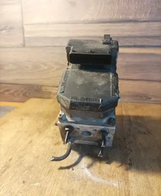 Audi A6 S6 C5 4B ABS Pump