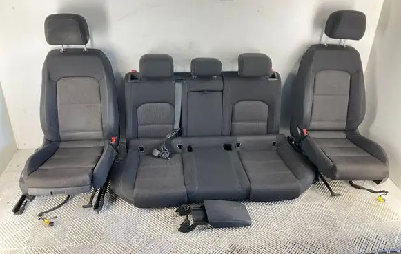 Seat set