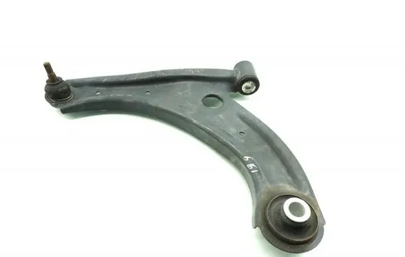 Suzuki Swift IV Front control arm