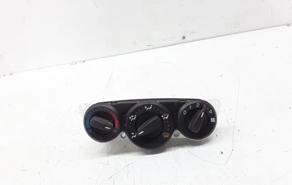 Ford Focus Climate control unit 98AB18C419