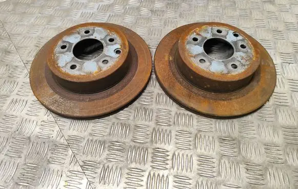 Nissan Qashqai+2 Rear brake disc