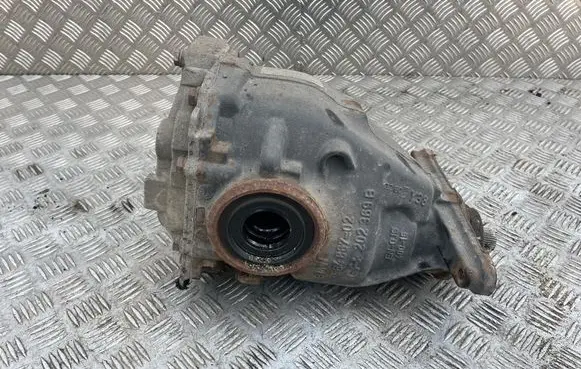 BMW X3 F25 Rear differential 7592005